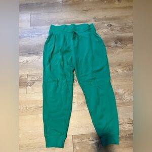 Women’s Tek gear joggers size large like new condition